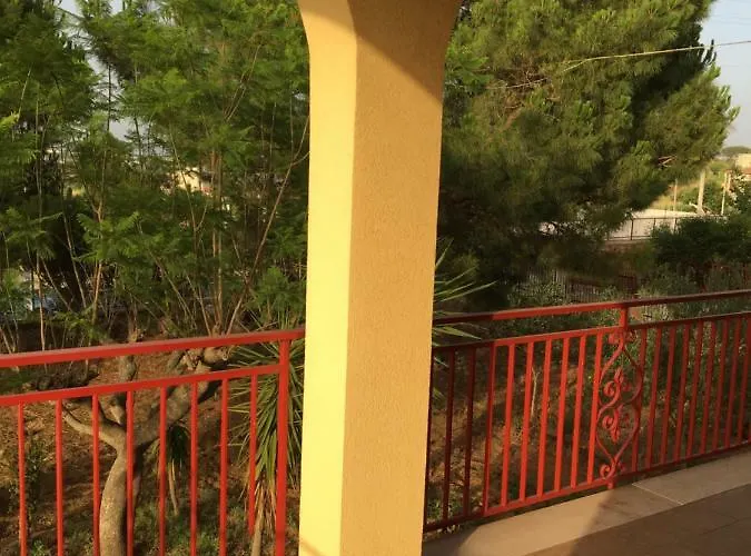 Augustea 公寓 阿尔卡莫